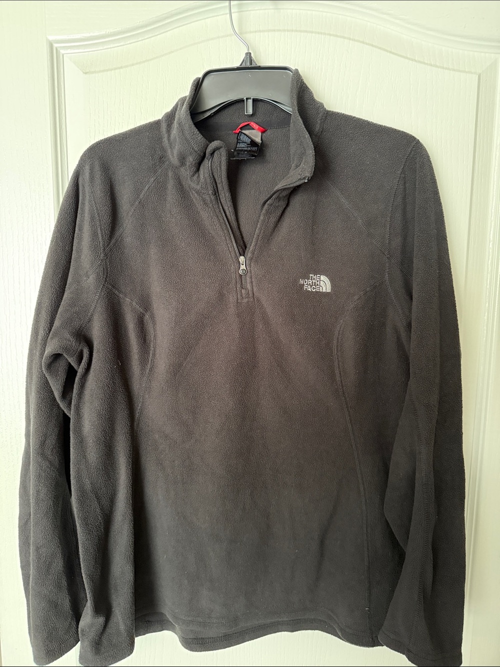 The North Face Women's Black Quarter-Zip Fleece Pullover